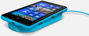 Nokia Lumia 820 wireless charging